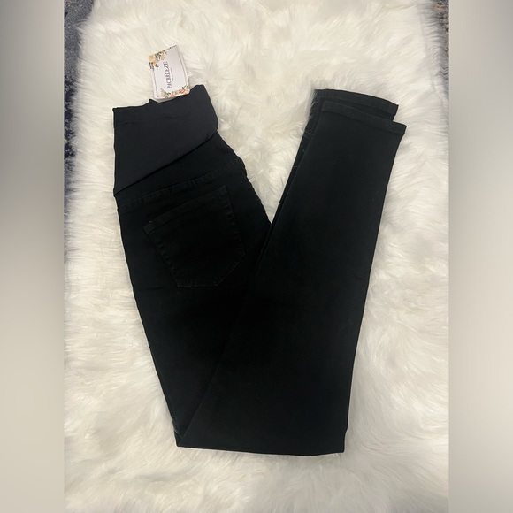 PACBREEZE Women's Maternity Jeans High Waist Denim Skinny Pants with Pockets - Picture 8 of 9